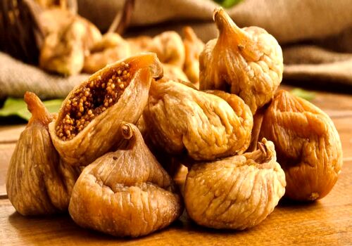 خواص انجیر خشک؛ میوه ای که یه تنه لشکری از مریضی ها رو شکست میده!