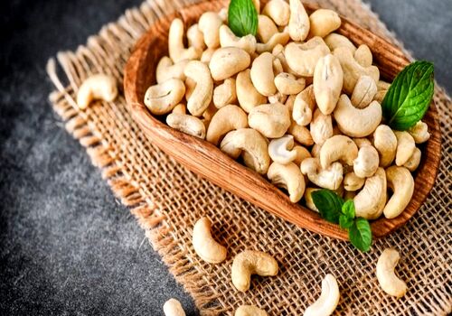 مصرف بادام هندی؛ یه راهکار طبیعی برای حل مشکلات جنسی آقایون 