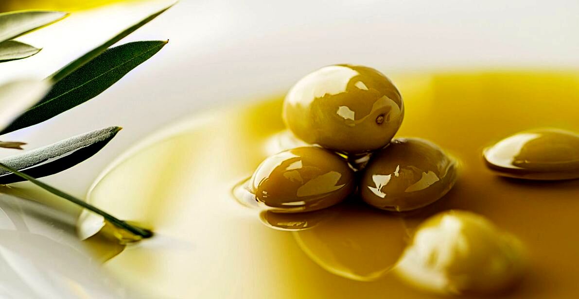 از درمان عفونت های زنان تا بهبود مشکلات بارداری با مصرف روغن زیتون