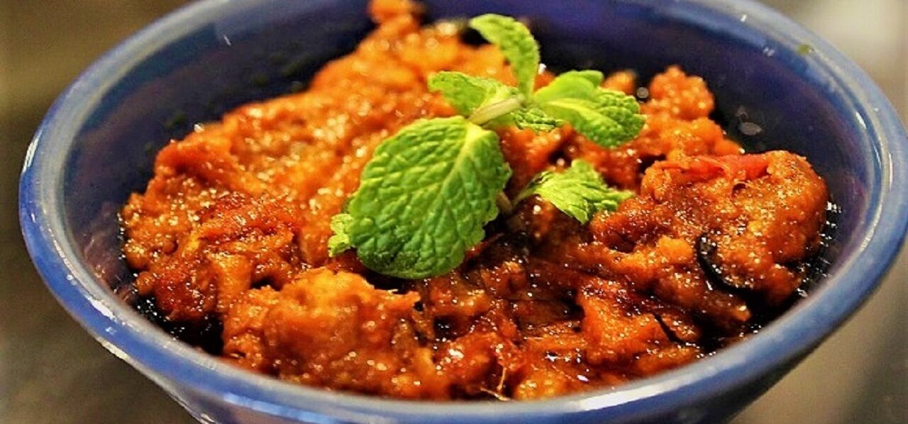 خورشت دختر لوس؛ بانمک و مخصوص روزهای تابستونی + طرز تهیه 