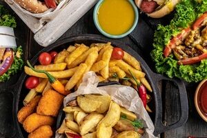 حواست باشه گرمازده شدی این غذاها رو نخوری! 