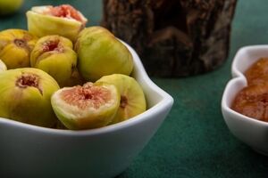 چرا برخی افراد انجیر را وگان نمی دانند؟