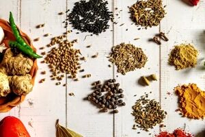 درمان گیاهی برای رفع درد، ورم و التهاب زانو