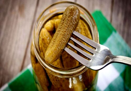 هشدار خطر مرگ با خوردن غذای کپک زده؛ واقعیه یا کیکه؟ 