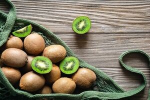 کیوی؛ مفیدترین میوه برای پاکسازی کبد 
