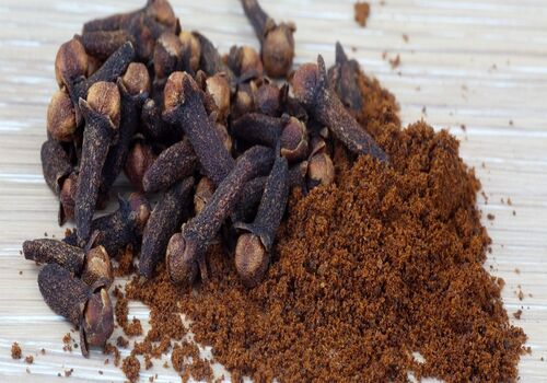 فواید میخک برای حل مشکلات جنسی آقایون + نحوه مصرف 