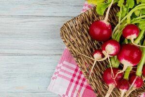 خواص برگ تربچه برای پوست و سلامت بدن