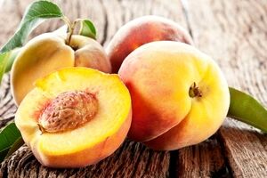 آقایون؛ هلو تا آخر عمر سلامتتون رو تضمین میکنه!