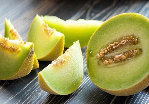 می دونستین خربزه سه هیچ از هر میوه ای برای آقایون جلوتره؟ 